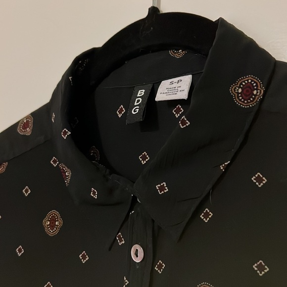 BDG Sheer Printed Button-down Tunic - Picture 2 of 5